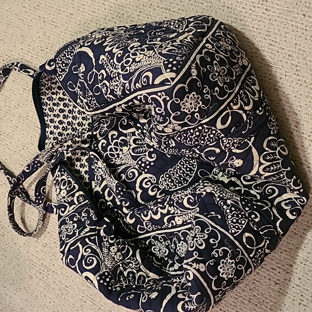 Navy/White Large Duffle Bag